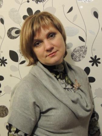 Ромащенко Лариса Васильевна, учитель музыки и пения, обр.высшее, высшей категории,